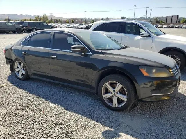 2013 VOLKSWAGEN PASSAT SE  