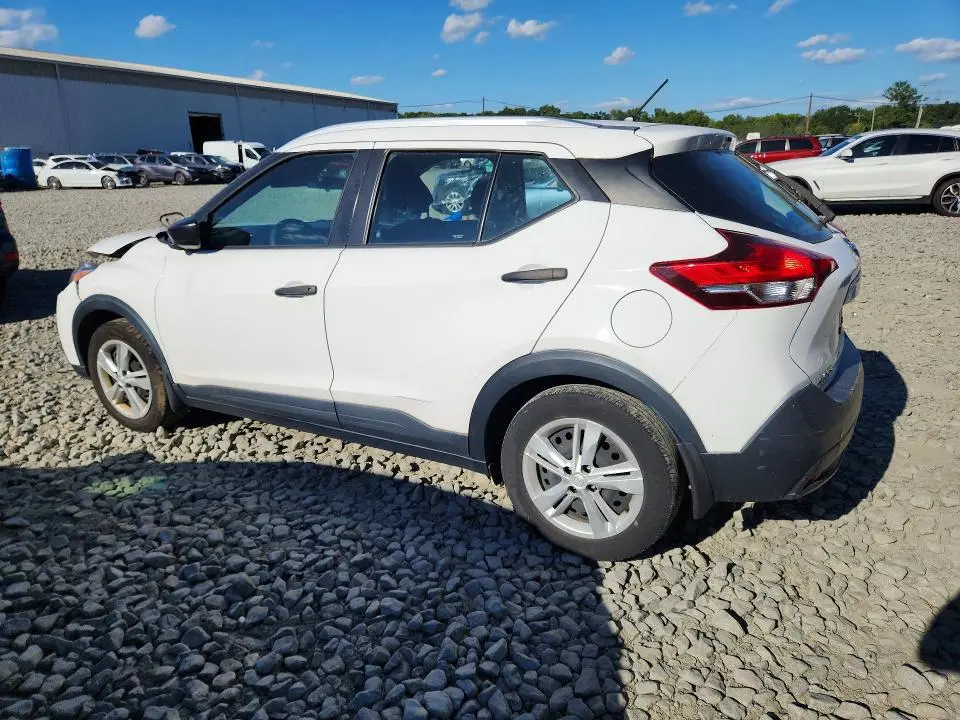 2019 NISSAN KICKS S  