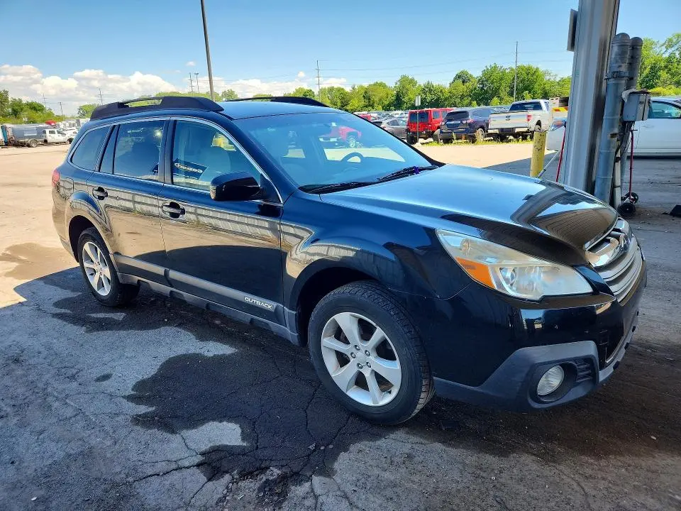 2013 SUBARU OUTBACK 2.5I PREMIUM  