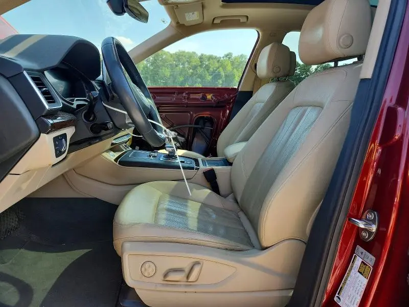 2020 AUDI Q5 PREMIUM PLUS  