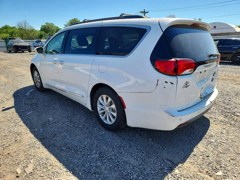 2017 CHRYSLER PACIFICA TOURING L  