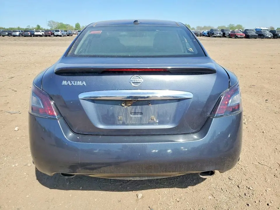 2012 NISSAN MAXIMA S  