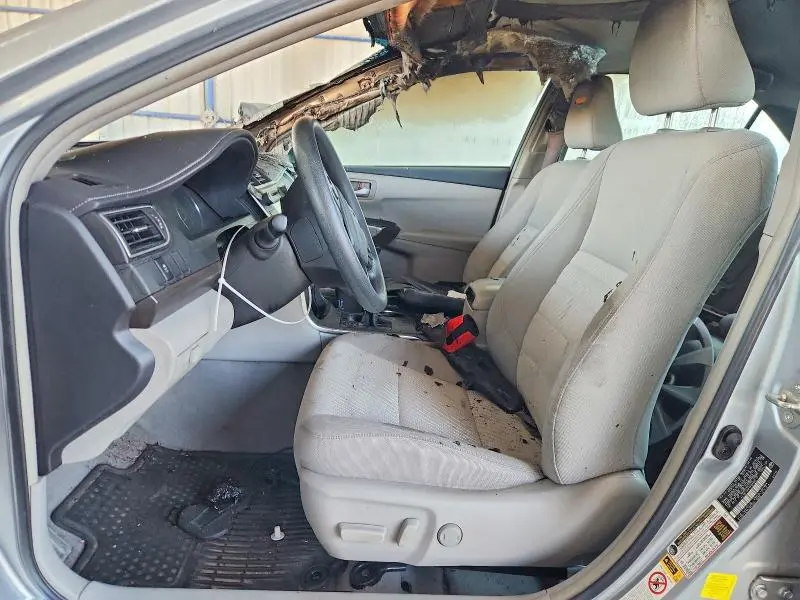 2015 TOYOTA CAMRY LE  