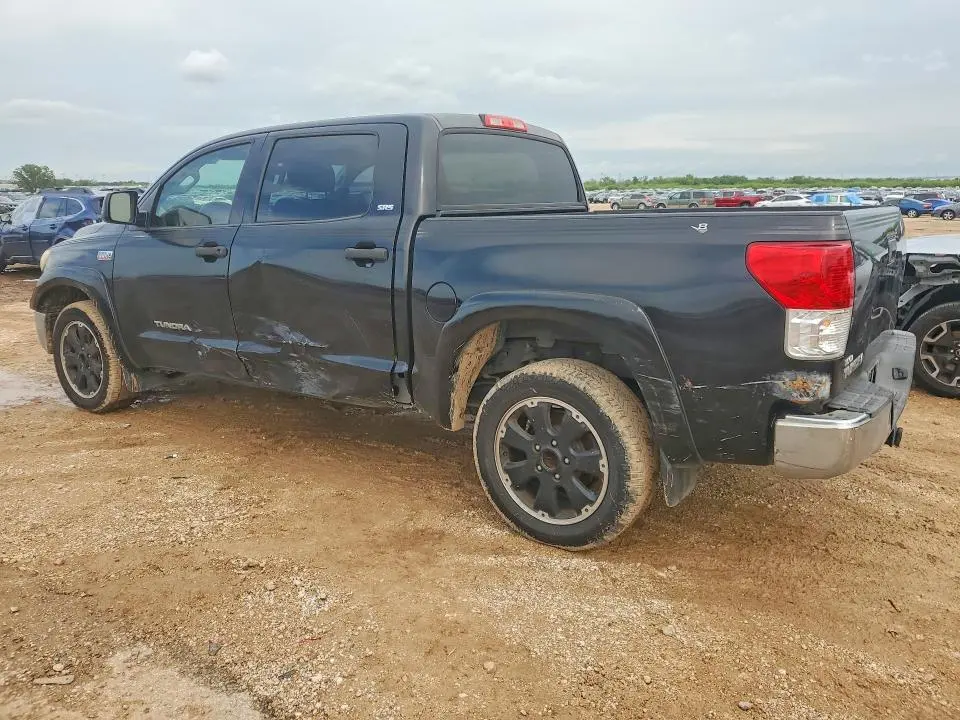 2010 TOYOTA TUNDRA CREWMAX SR5  