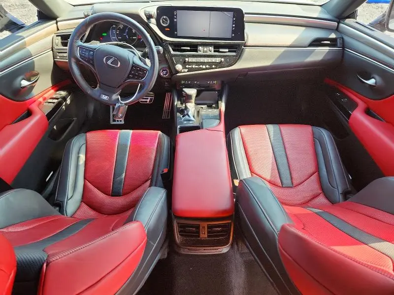 2022 LEXUS ES 300H F SPORT  