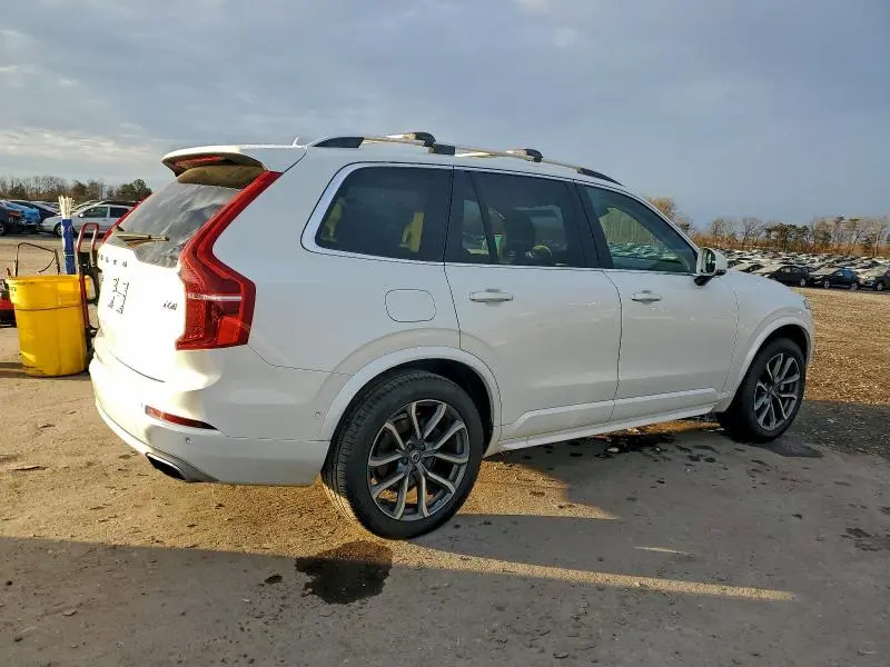 2018 VOLVO XC90 T6  