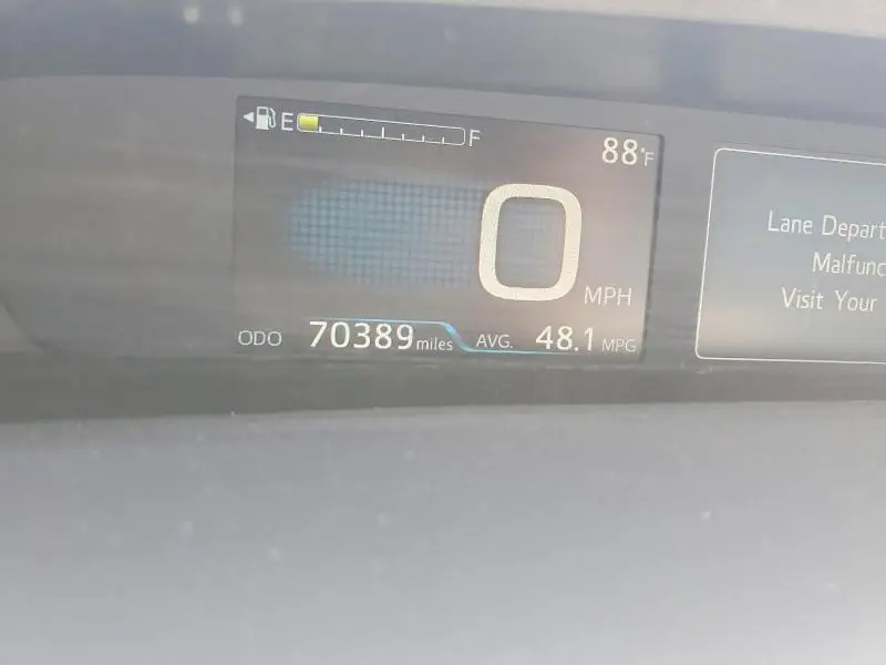 2019 TOYOTA PRIUS LE AWD-E  