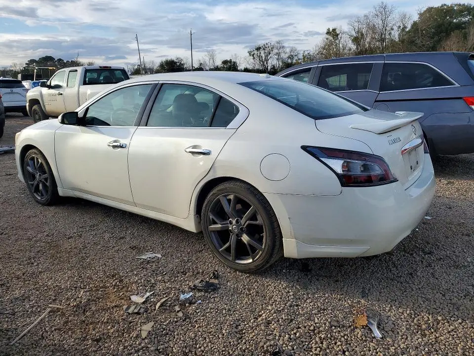 2014 NISSAN MAXIMA S  