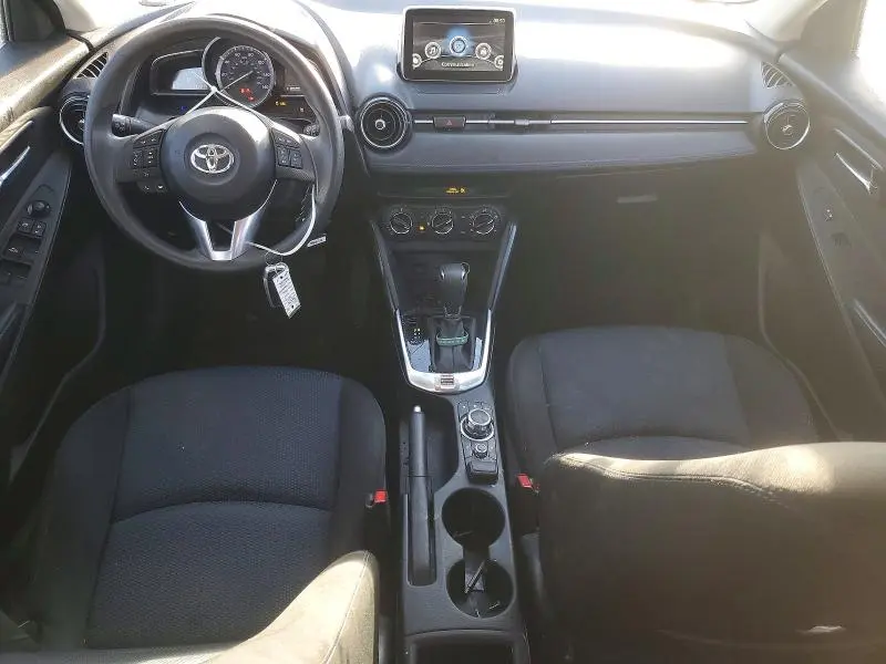 2017 TOYOTA YARIS IA   