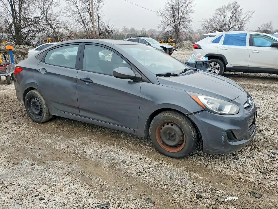 2012 HYUNDAI ACCENT GLS  