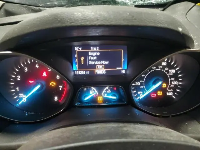 2017 FORD ESCAPE SE  