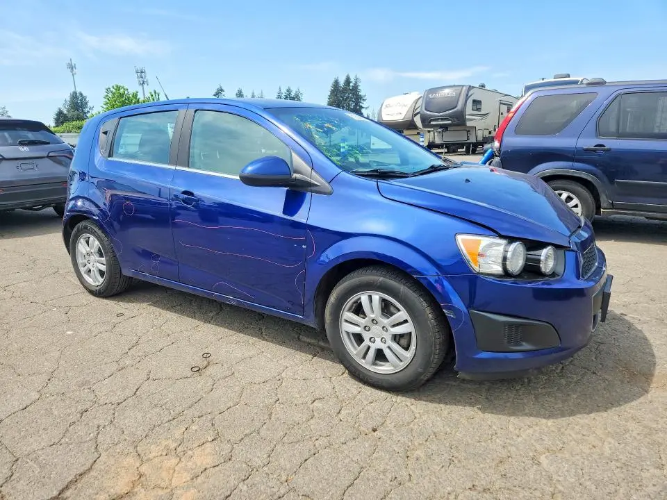 2013 CHEVROLET SONIC LT  