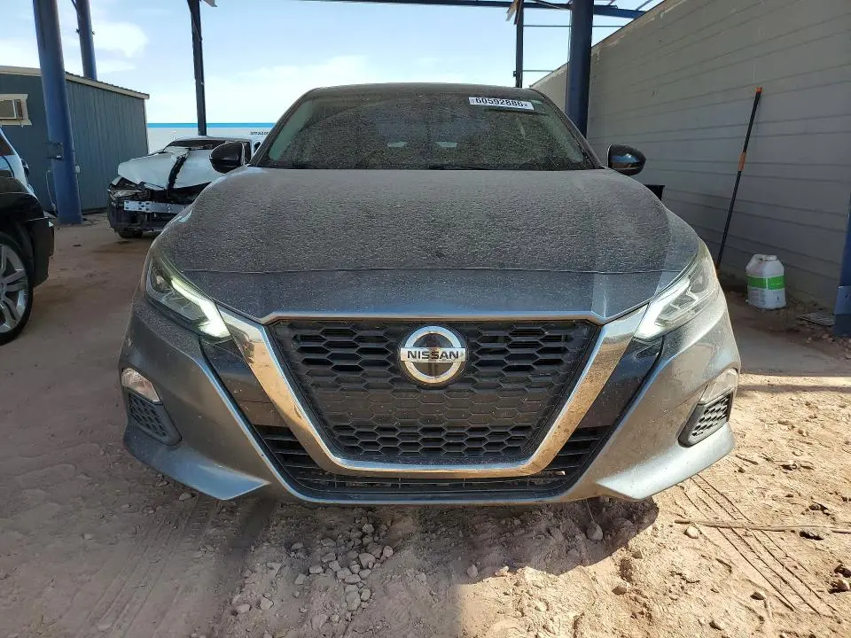 2020 NISSAN ALTIMA SR  