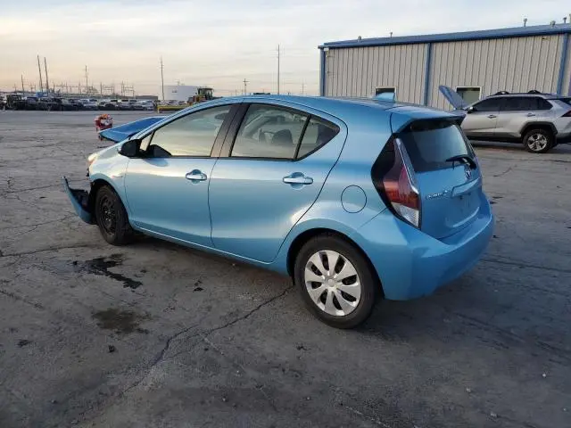 2016 TOYOTA PRIUS C   
