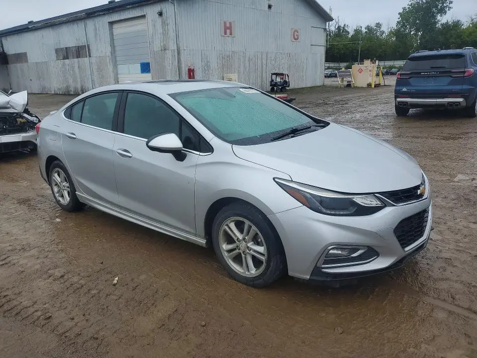 2016 CHEVROLET CRUZE LT  