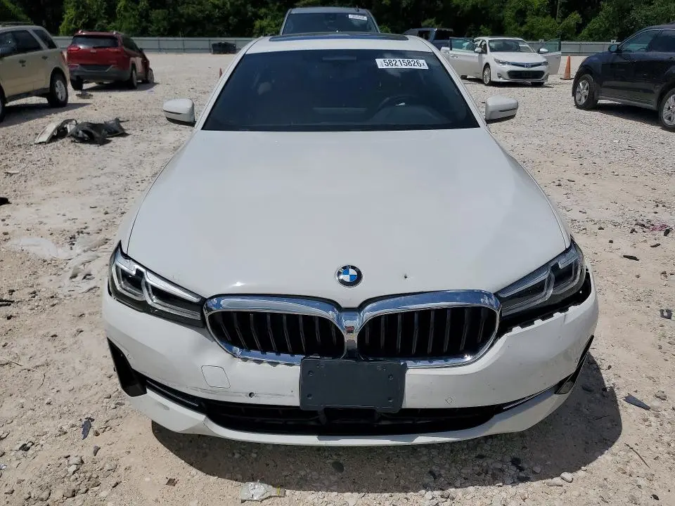 2022 BMW 530 I  