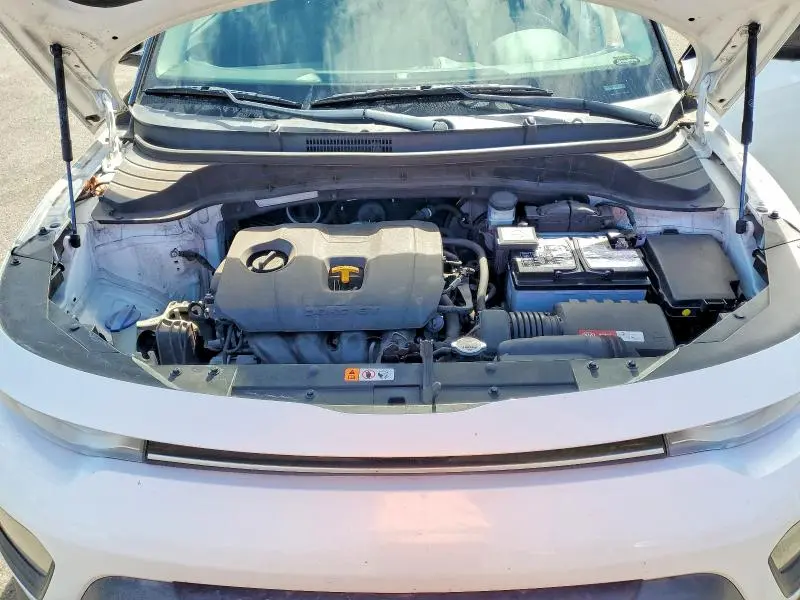 2020 KIA SOUL LX  