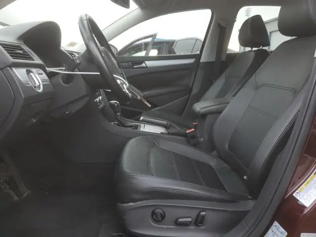 2012 VOLKSWAGEN PASSAT SE  