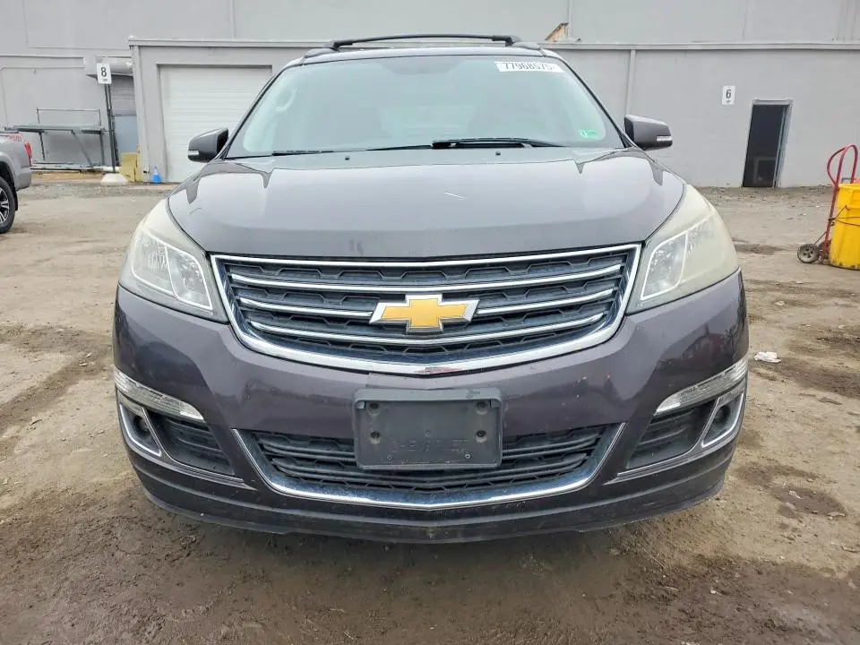 2017 CHEVROLET TRAVERSE LT  
