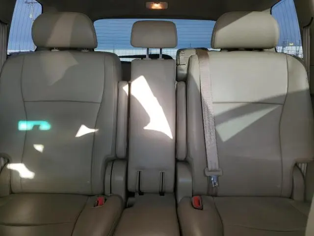 2013 TOYOTA HIGHLANDER BASE  