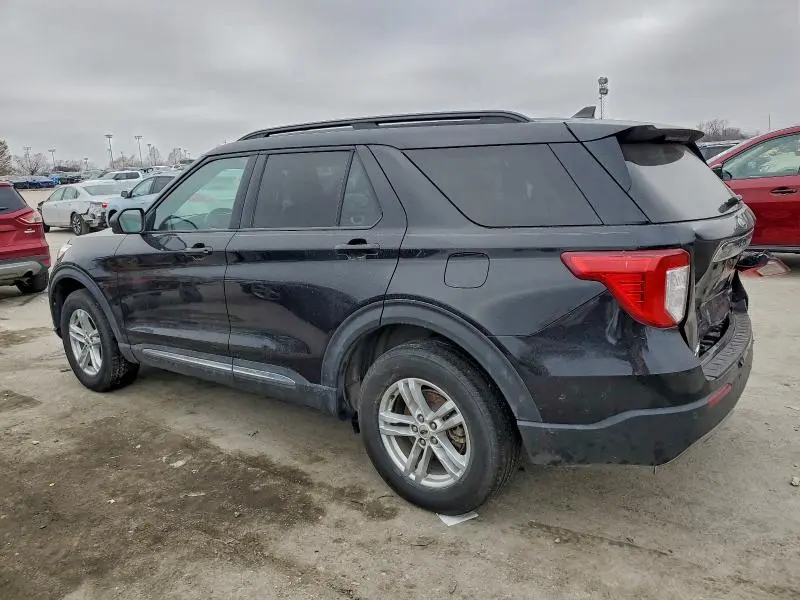 2021 FORD EXPLORER XLT  