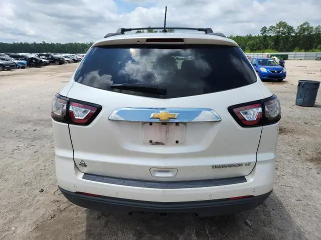 2014 CHEVROLET TRAVERSE LT  