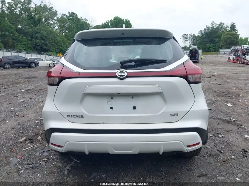2021 NISSAN KICKS SR XTRONIC CVT