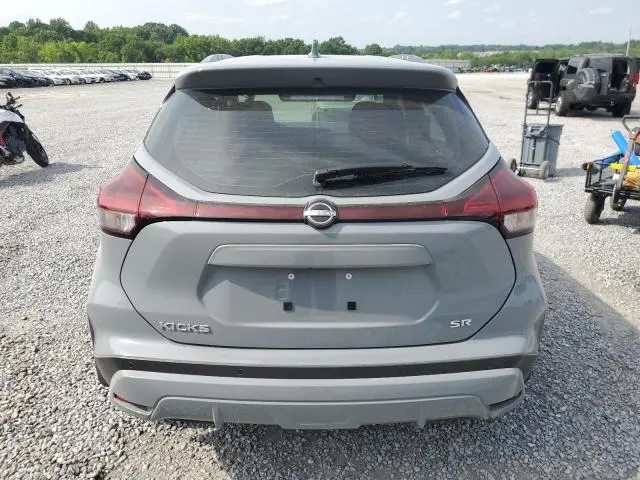 2024 NISSAN KICKS SR  