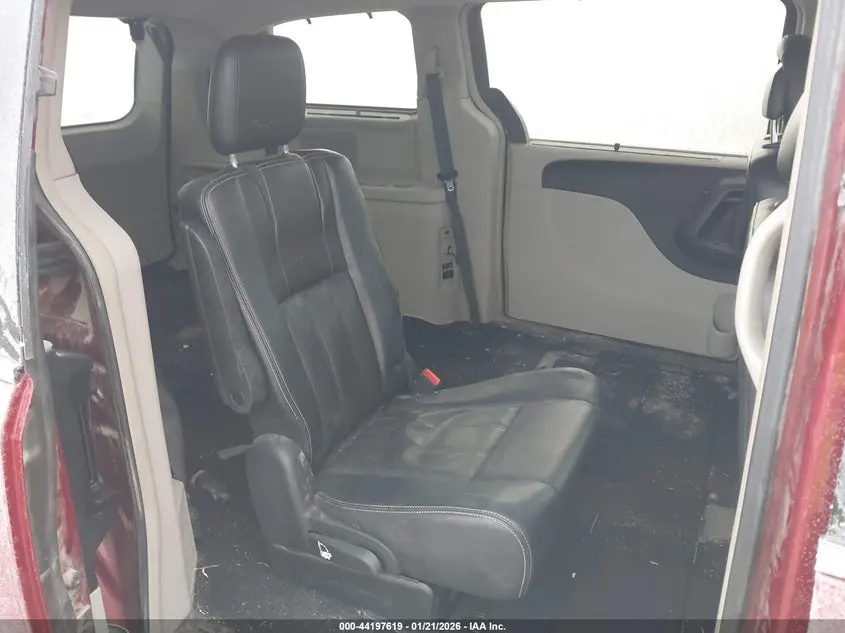 2016 CHRYSLER TOWN & COUNTRY TOURING-L