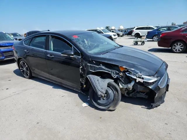 2019 FORD FUSION TITANIUM  