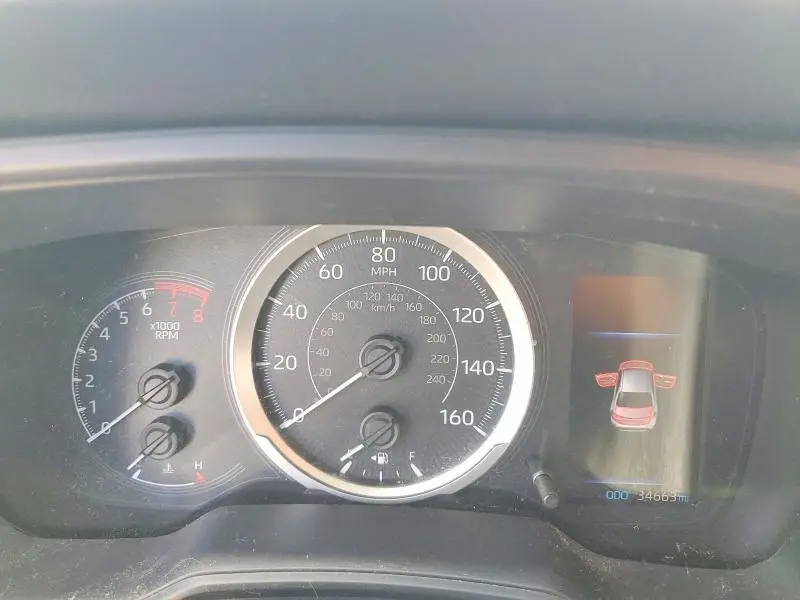 2021 TOYOTA COROLLA LE  