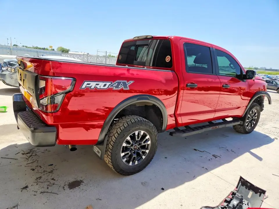 2021 NISSAN TITAN PRO-4X  