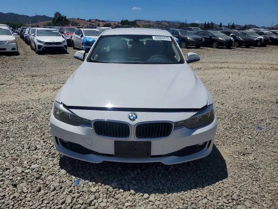 2013 BMW 320 I  