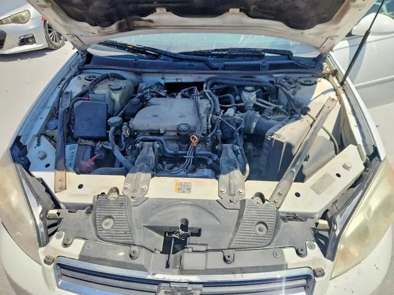 2011 CHEVROLET IMPALA LT  
