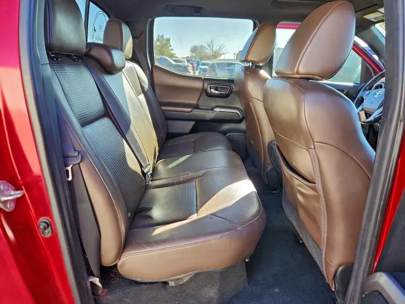 2017 TOYOTA TACOMA LIMITED  