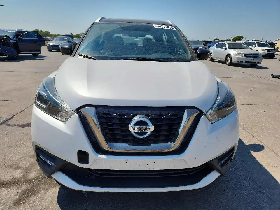 2019 NISSAN KICKS SR  