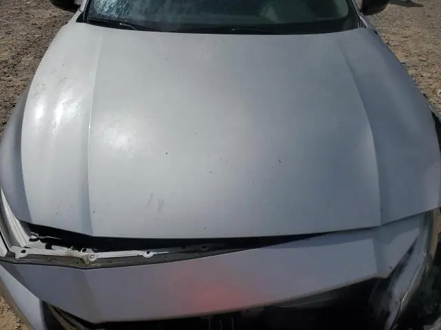 2022 NISSAN ALTIMA SR  