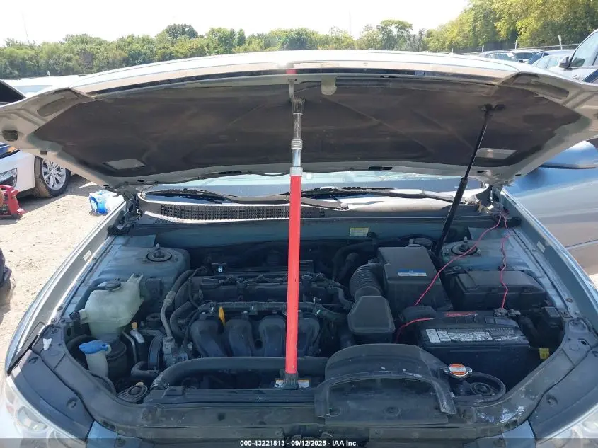 2010 HYUNDAI SONATA GLS