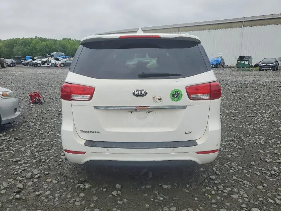 2017 KIA SEDONA LX  