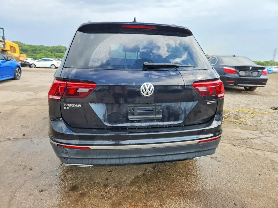 2020 VOLKSWAGEN TIGUAN SE  