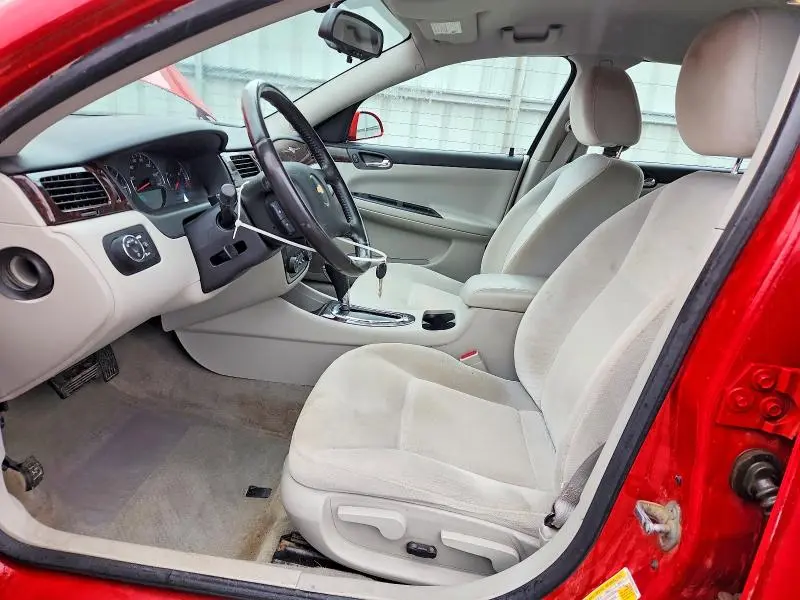 2012 CHEVROLET IMPALA LT  