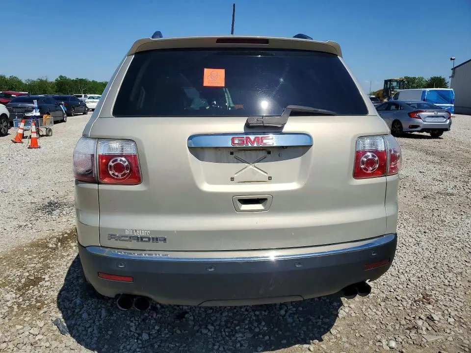 2011 GMC ACADIA SLT-1  