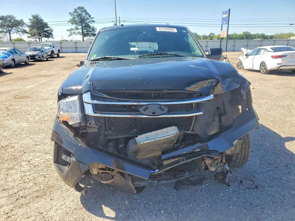 2017 FORD EXPEDITION EL XLT  