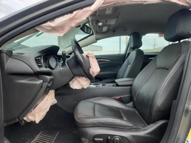 2018 BUICK REGAL ESSENCE  