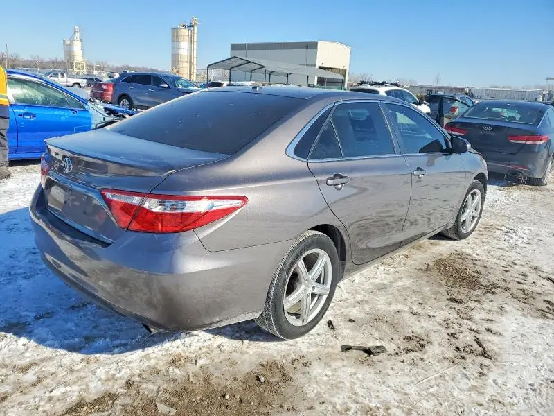 2015 TOYOTA CAMRY LE  