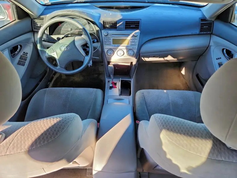 2010 TOYOTA CAMRY BASE  