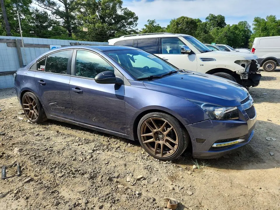 2014 CHEVROLET CRUZE LS  