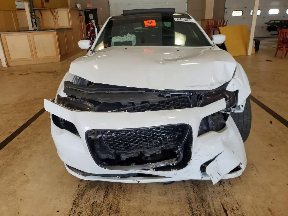 2015 CHRYSLER 300 S  