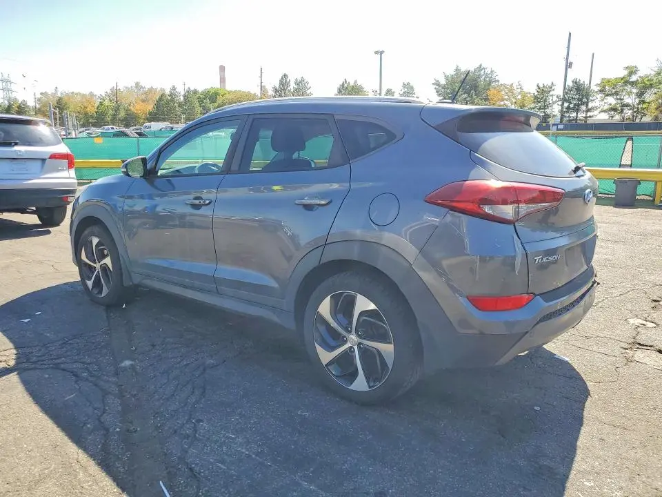 2016 HYUNDAI TUCSON SPORT  