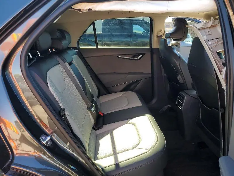 2025 KIA NIRO SX  